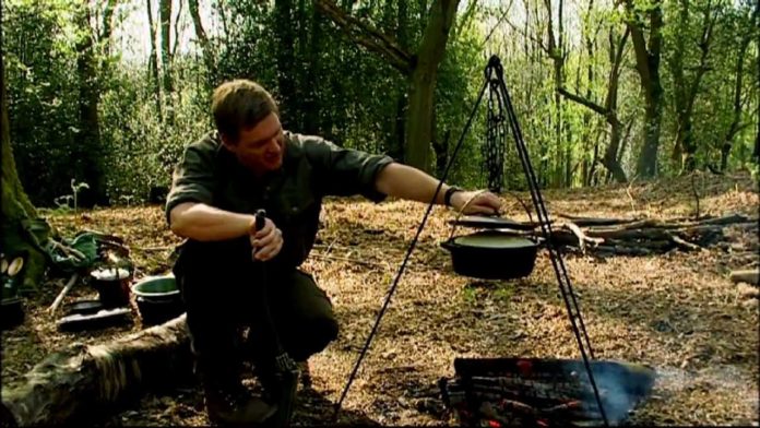 ray mears bushcraft