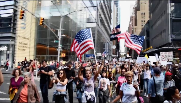 MASSIVE CNN Protest in New York City! Great VIDEO of New Yorkers telling off CNN!