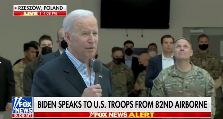 Joe Biden Tells US Servicemen in Poland, “Don’t Jump!” – Calls Declaration of Independence “Corny” (VIDEO)