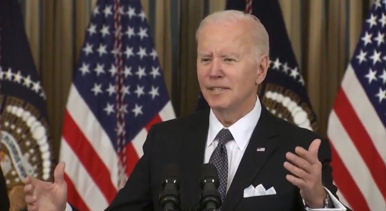 Biden Snaps at Reporter: “Nobody Believes I Was Talking About Taking Down Putin! Nobody Believes That!” (VIDEO)