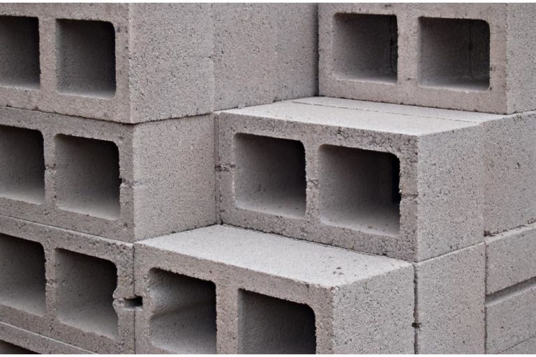 How Much Do Cinder Blocks Weigh? Average Weight By Size